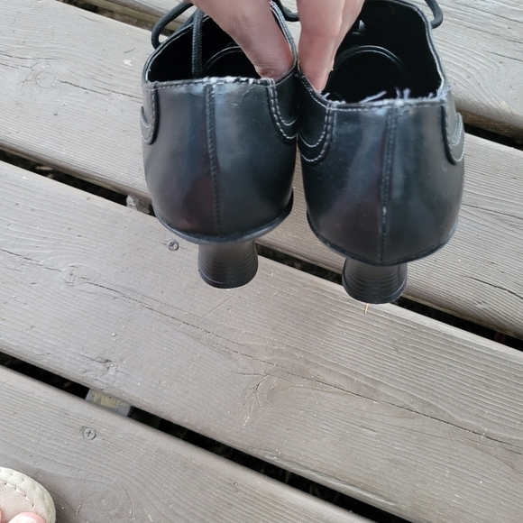 Vintage 90s y2k Mudd Floppy Black Vegan Faux Leather Heeled Cap Toe Oxfords 9.5 - Picture 5 of 8
